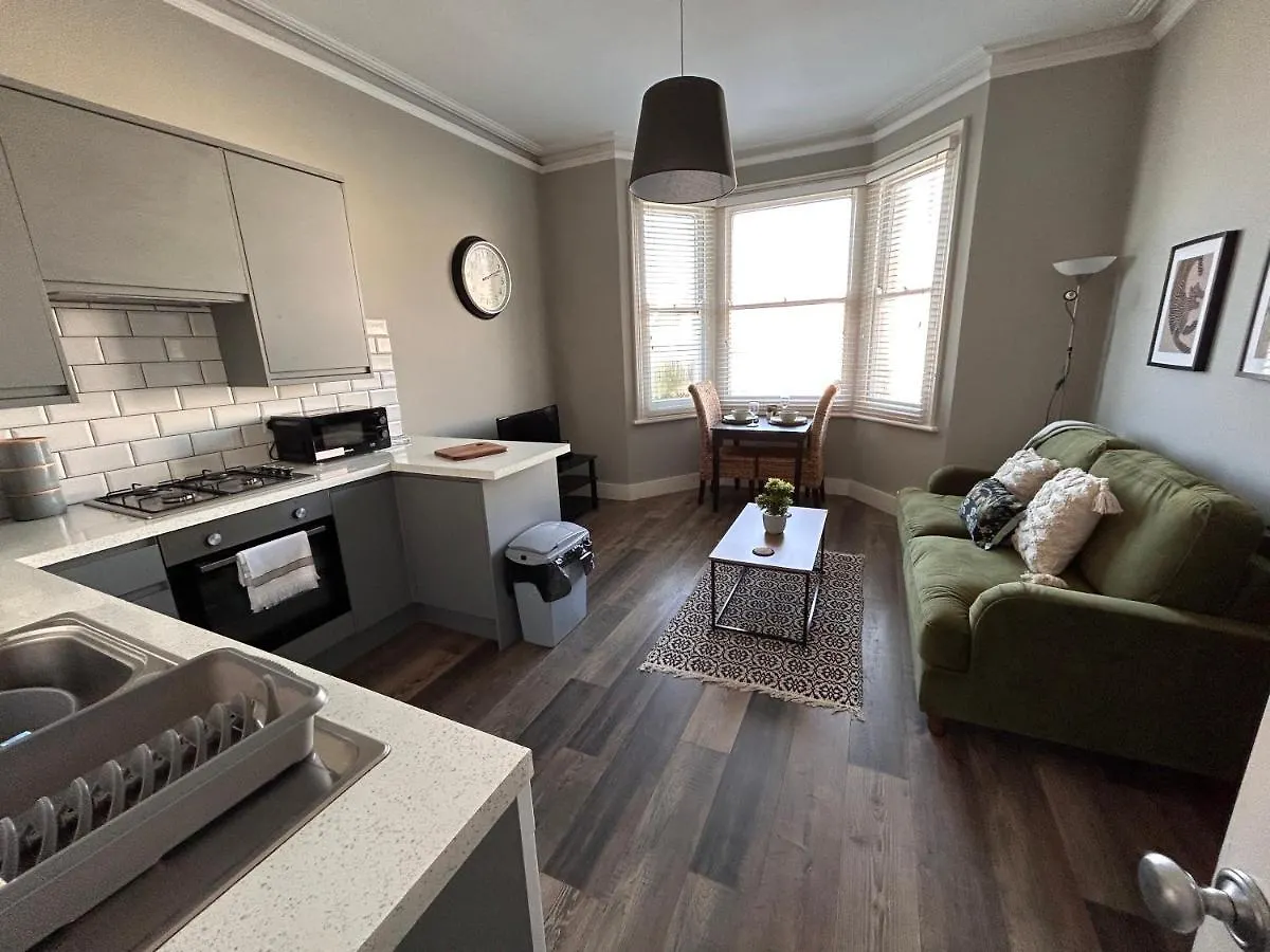 Apartment Brighton City Flat Perfect For Long Stays